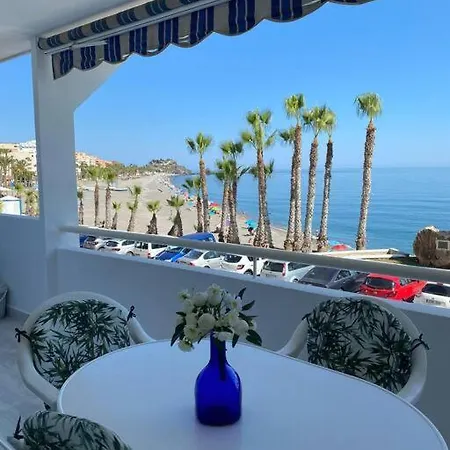 Apartment Primera Linea De Playa San Cristobal. Almunecar